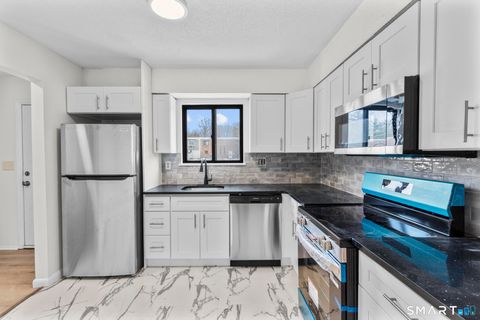 Tiny photo for 83 Sutton Place #83, Bloomfield, CT 06002 (MLS # 24146779)