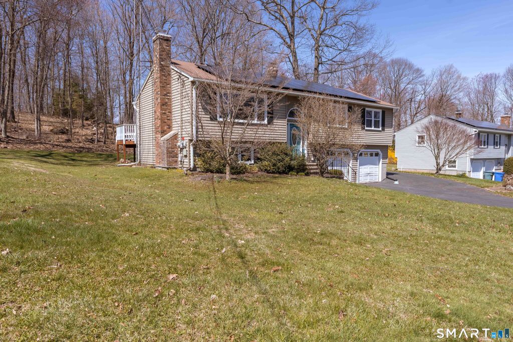 Photo of 45 Booth Terrace, Hamden, CT 06518 (MLS # 24166798)