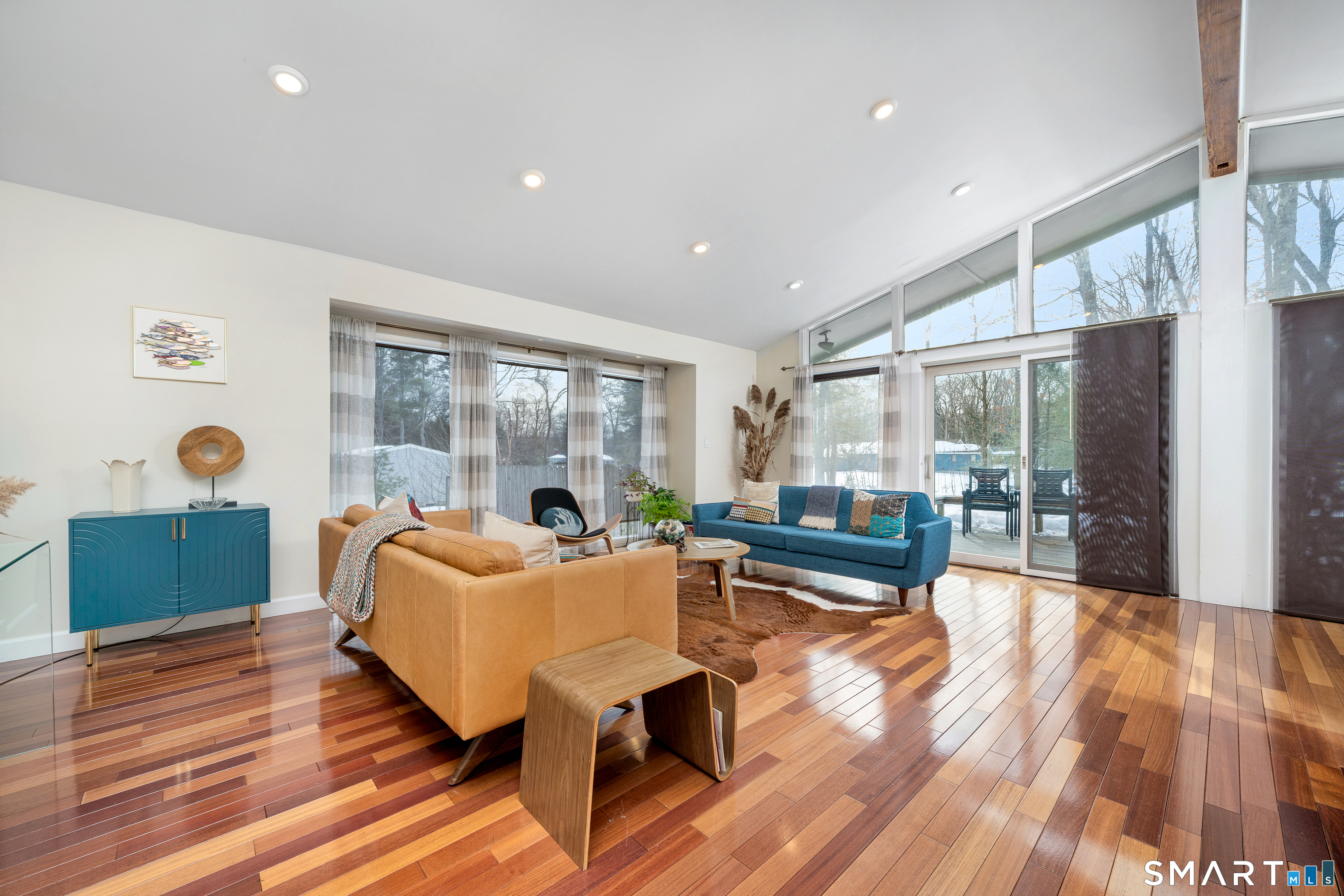 125 Country Club Road