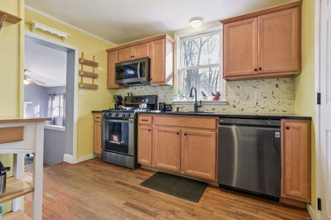 Tiny photo for 62 Hahn Road, Guilford, CT 06437 (MLS # 24144143)