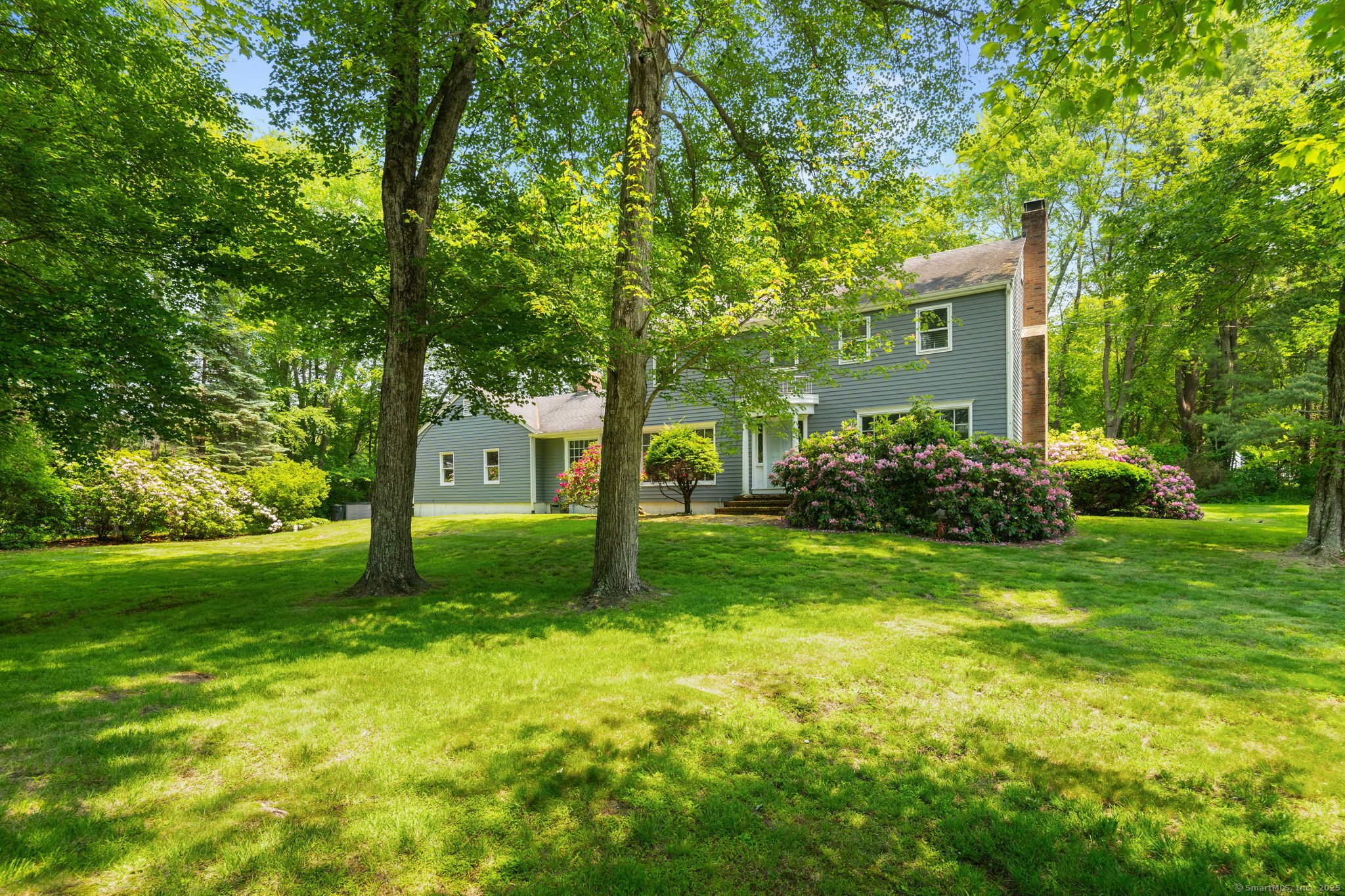 Easton, Connecticut 06612, United States, 4 Bedrooms Bedrooms, ,3 BathroomsBathrooms,Residential,Pending,207595