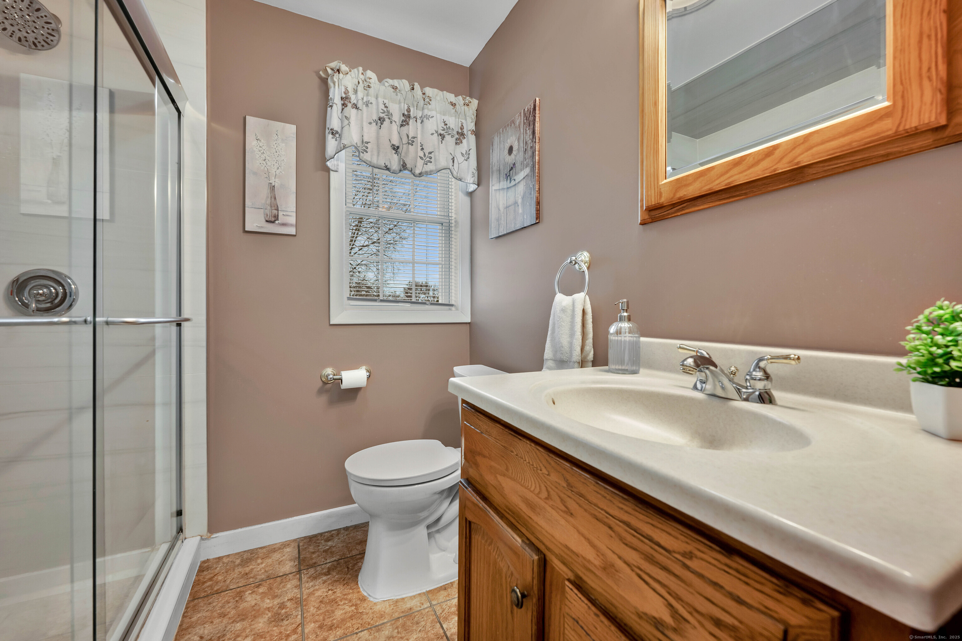 40 Crestwood Avenue, Waterbury, Connecticut image 11