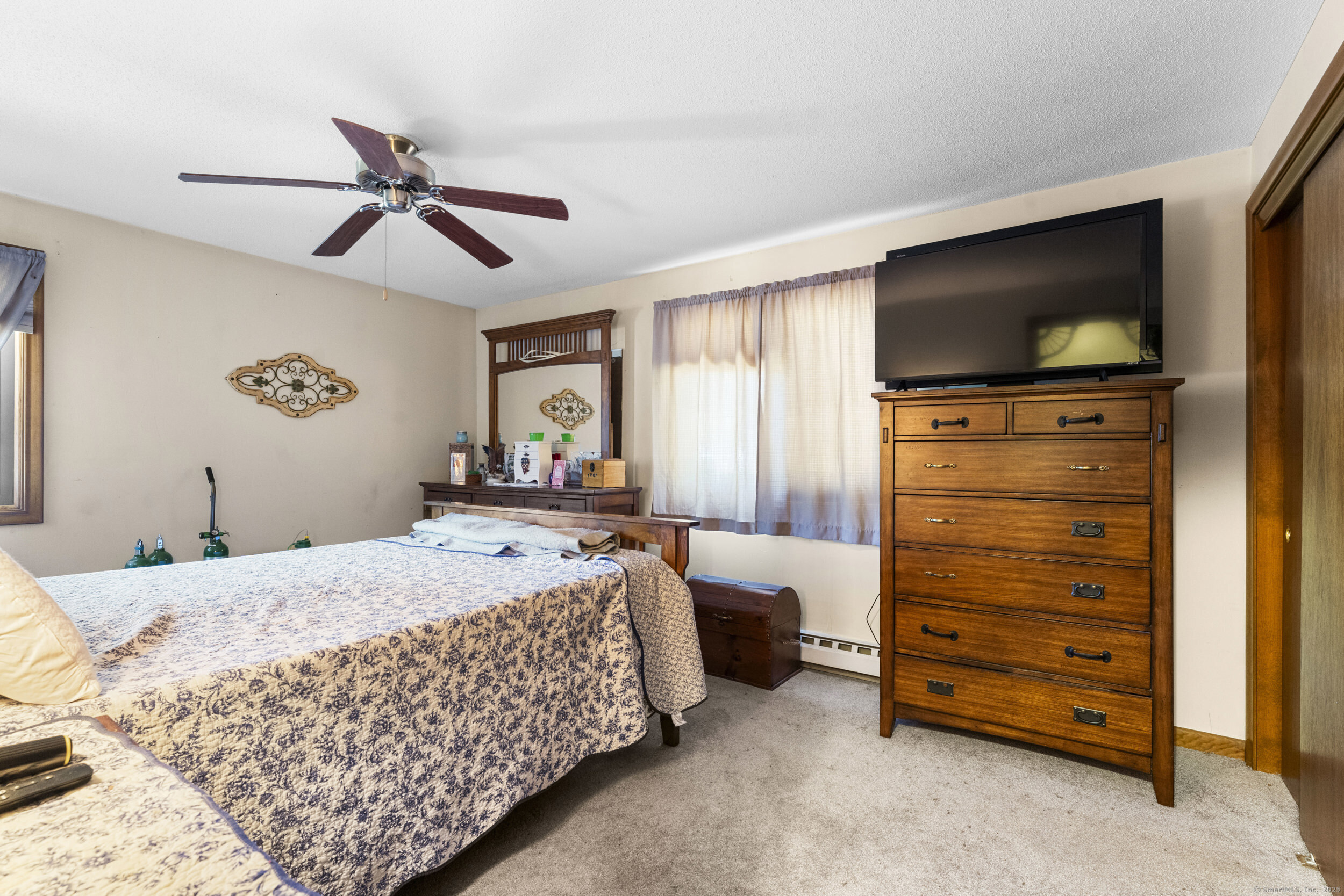 127 Butternut Lane #127, Bristol, Connecticut image 2