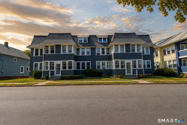 82 MAPLE AVE, NEW LONDON, CT 06320 - Image 8652a68d0d806d9cbb32eb8fa8377f3f/1321346841