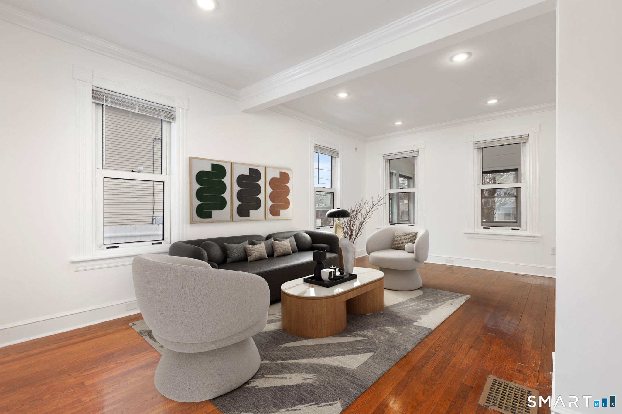 43 Gregory Boulevard