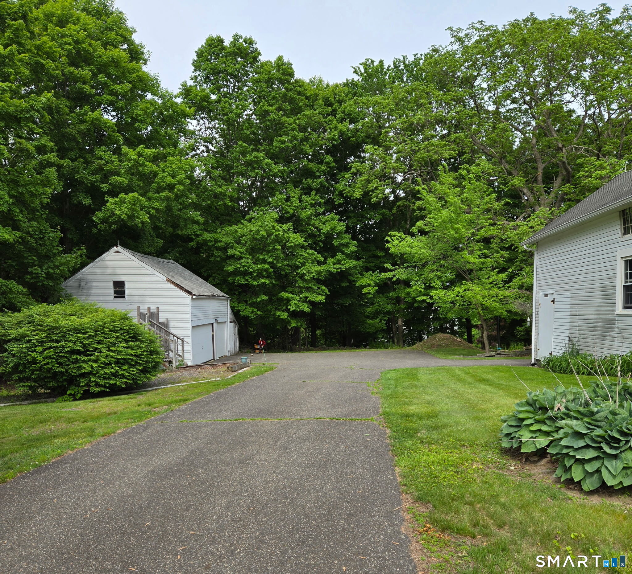 89 Clark Hill Road