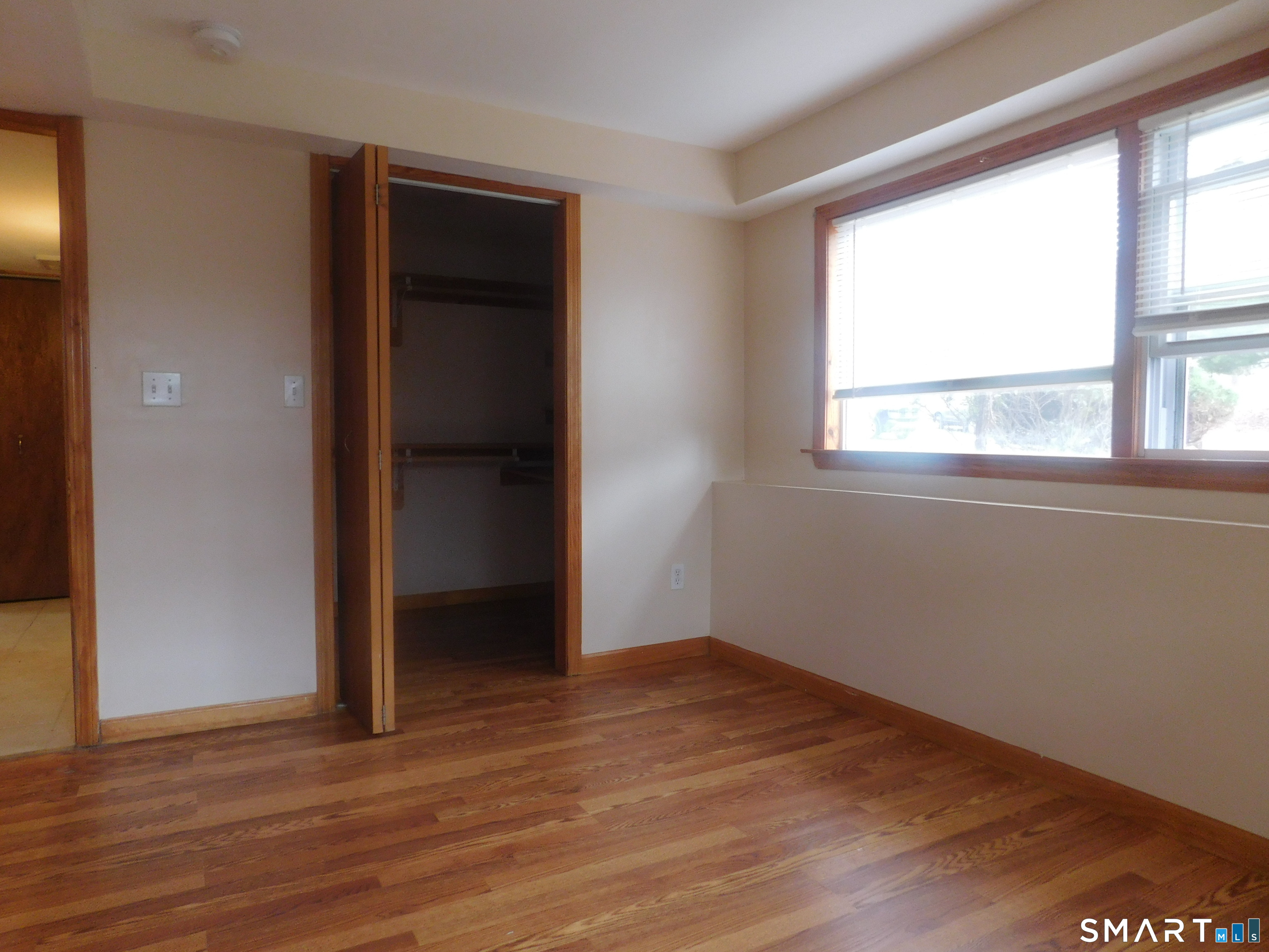 6 Daybreak Lane Studio