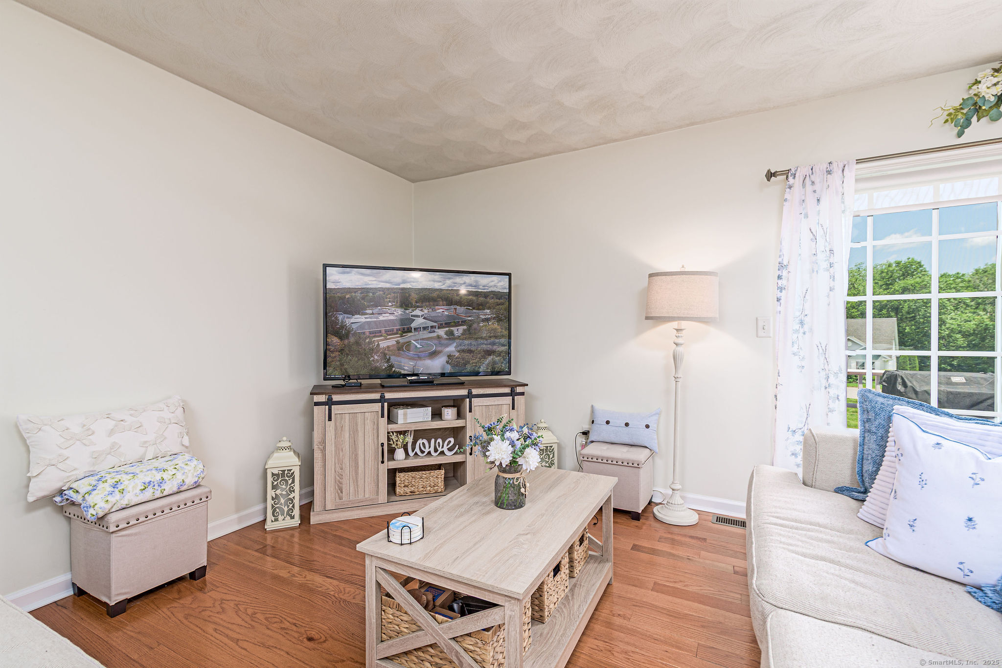 297 Sabin Street 6