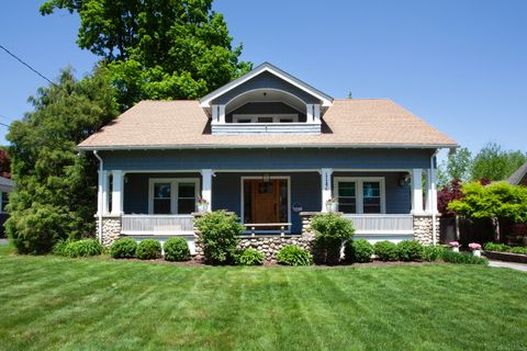 1186 Farmington Avenue West Hartford CT 06107