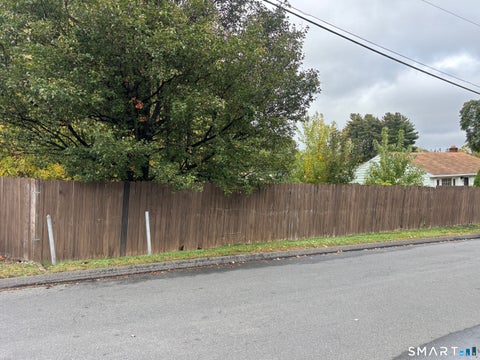 Photo of 204 Judd Avenue, Newington, CT 06111 (MLS # 24217722)