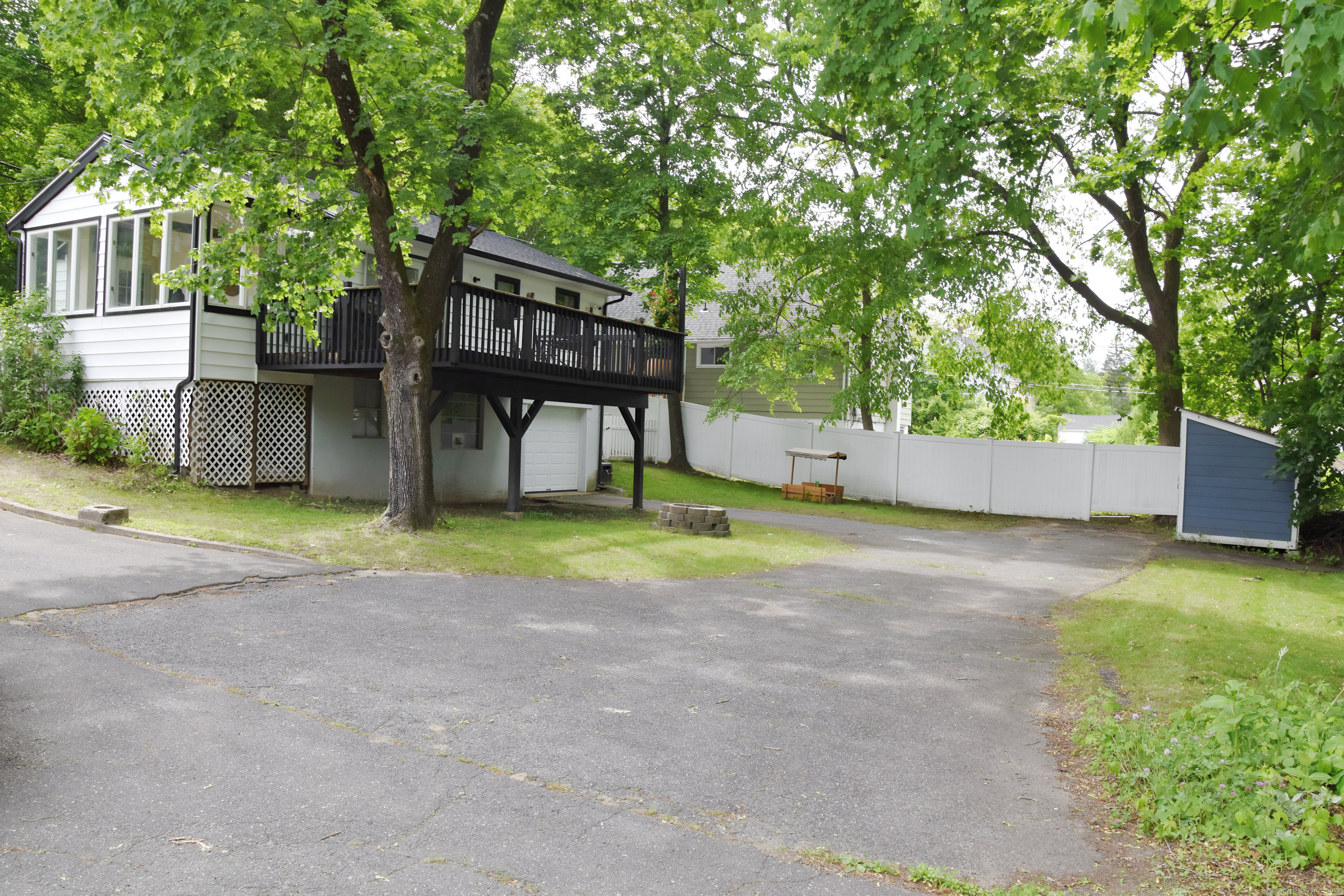 40 Mountainville Road, Danbury, Connecticut image 16