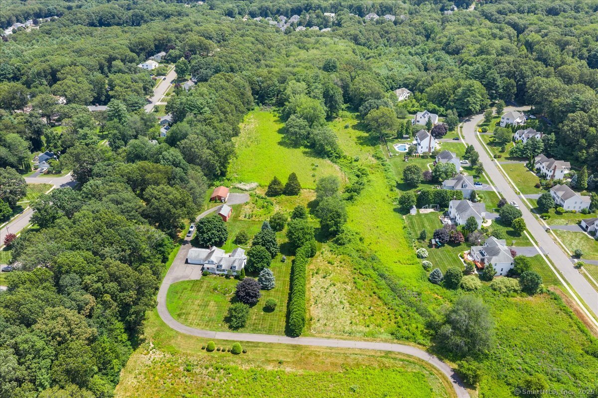 43 Gates Farm Road