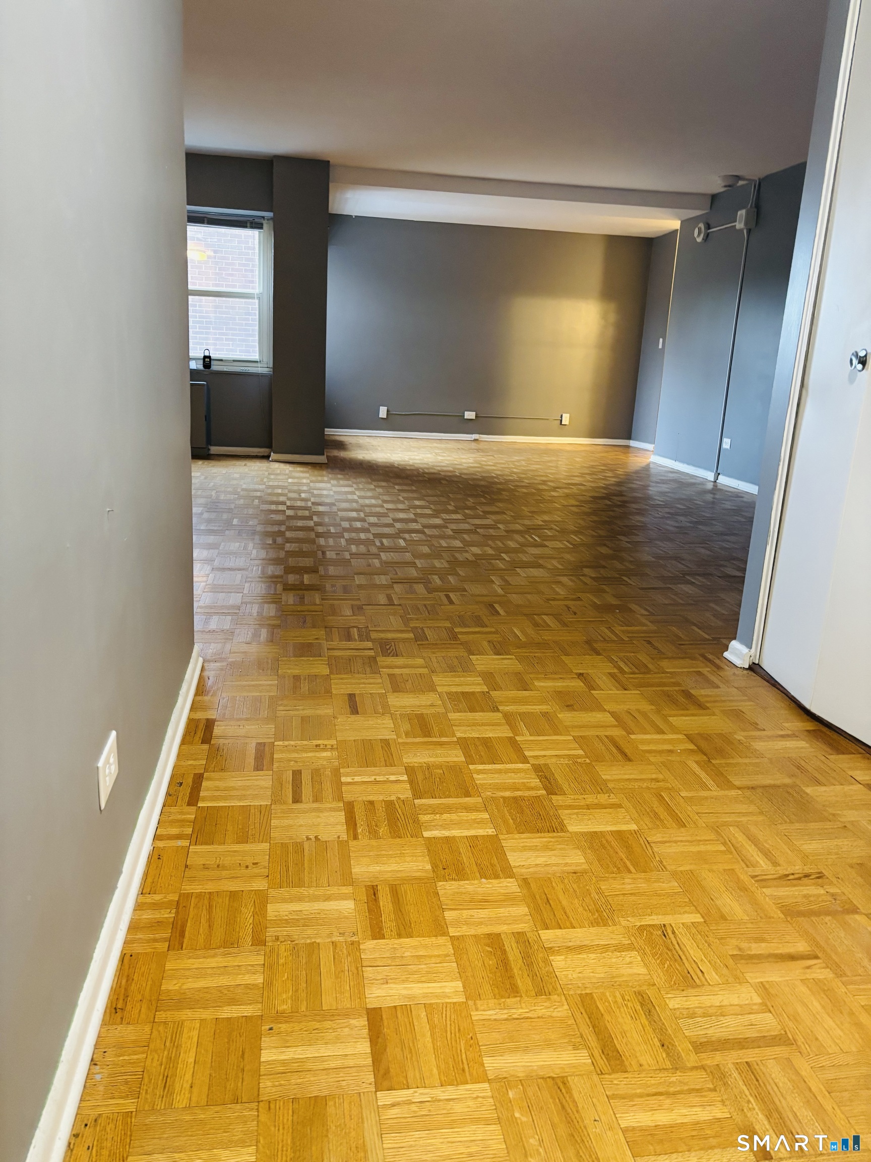 31 Woodland Street 6 N