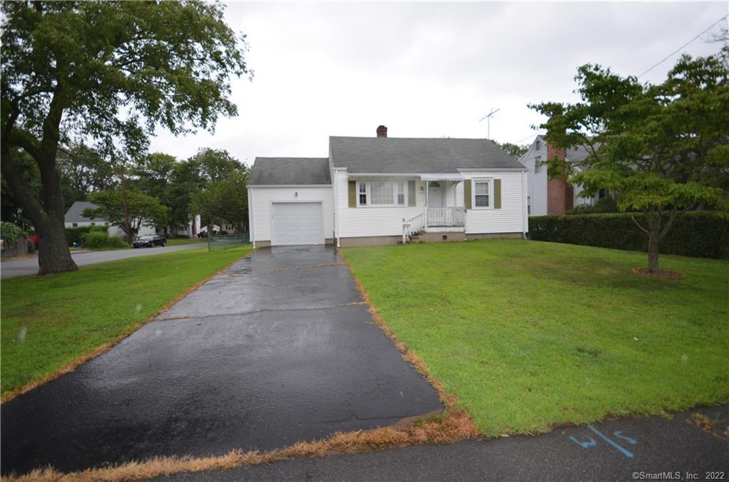 Photo 1 of 109 Mona Terrace, Fairfield, Connecticut, $2,500, Web #: 24055379