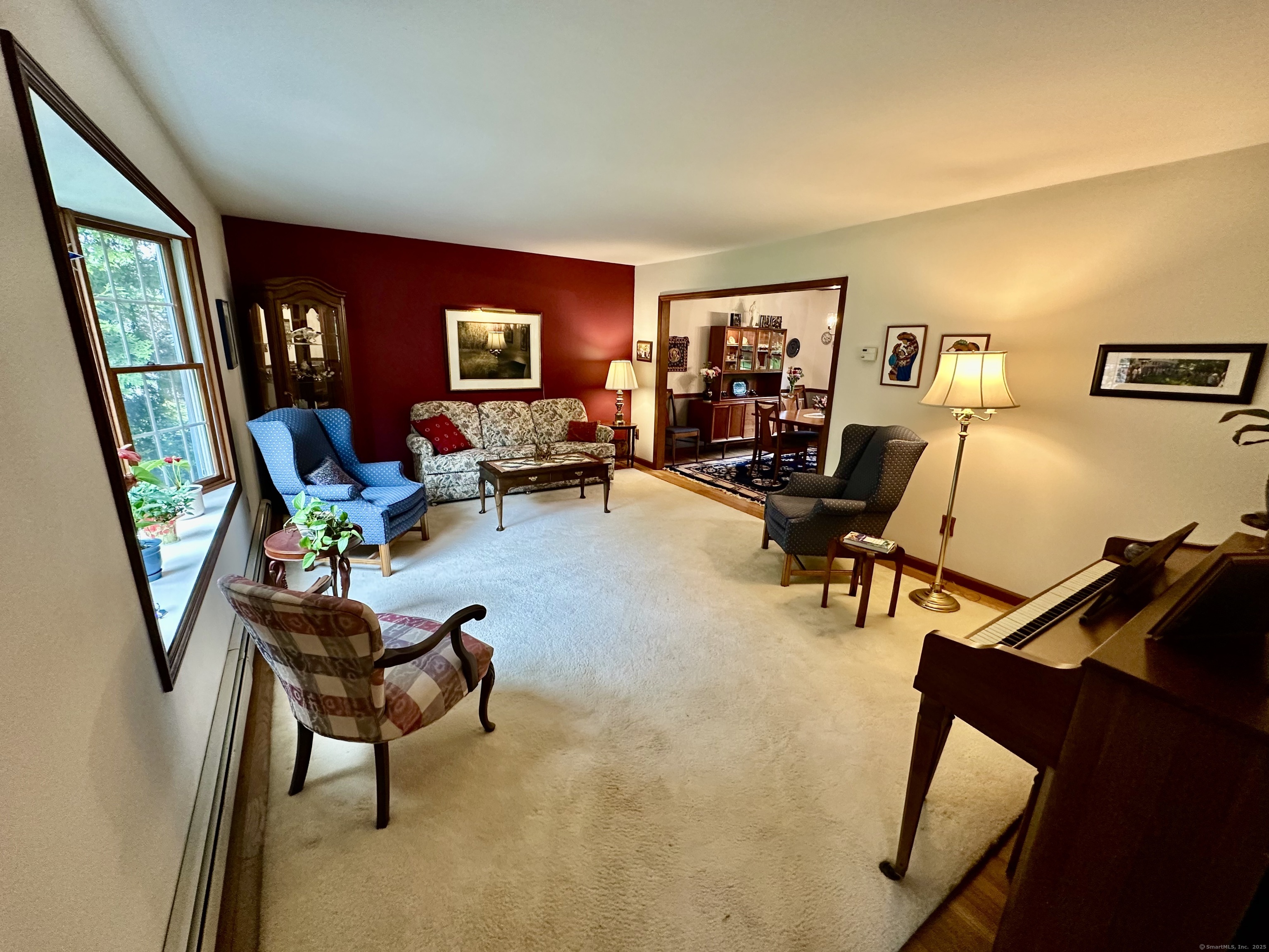 80 Hoyts Hill