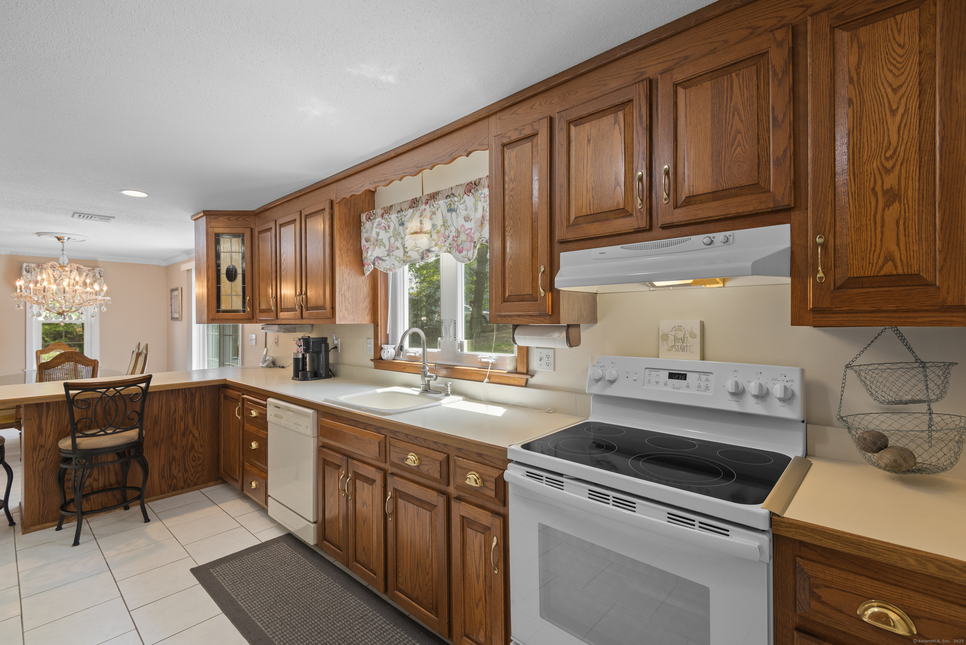 94 Damato Lane, Bristol, Connecticut image 7