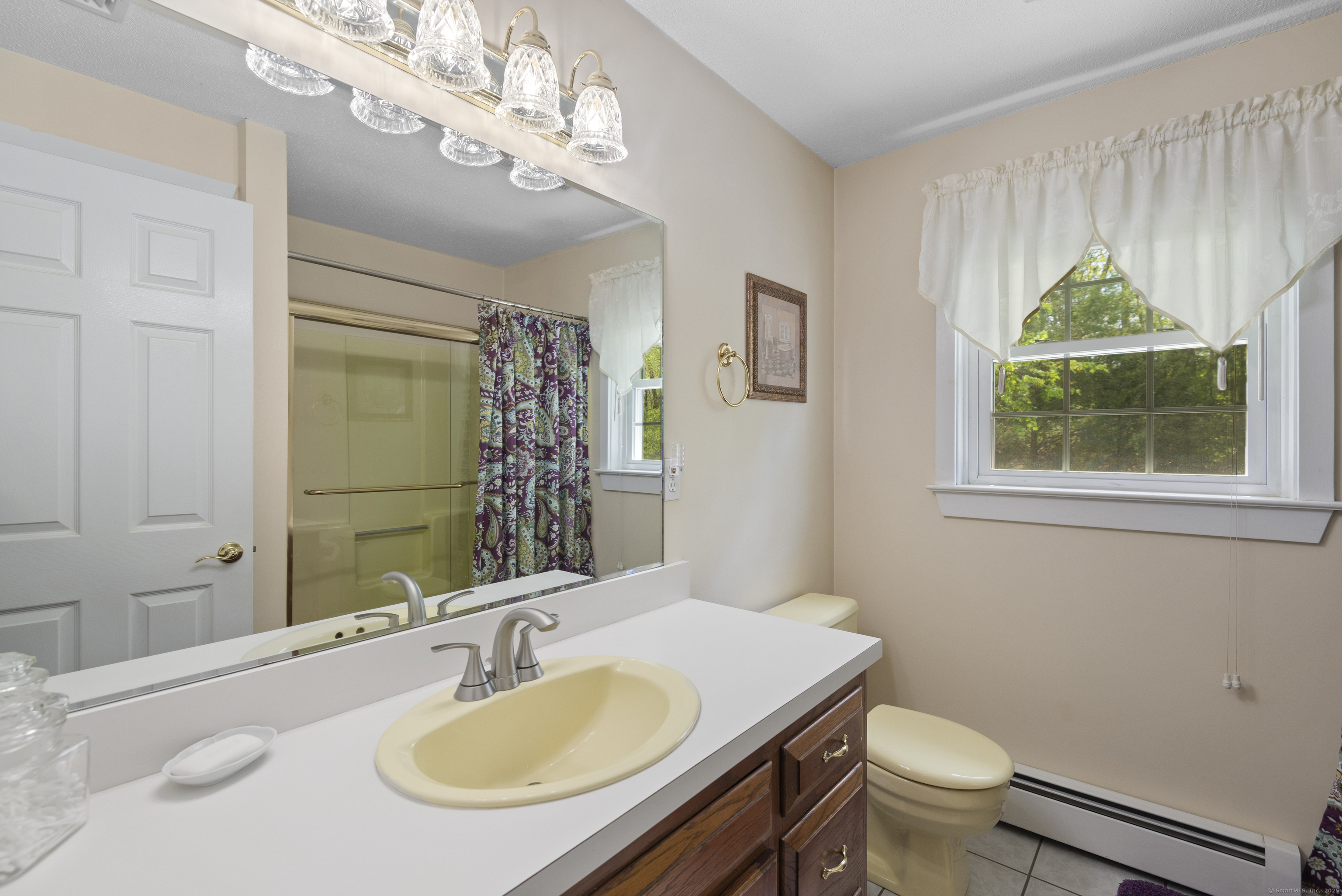 94 Damato Lane, Bristol, Connecticut image 32