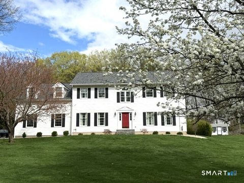 Photo of 6 Sycamore Hills Road, Avon, CT 06001 (MLS # 24172343)