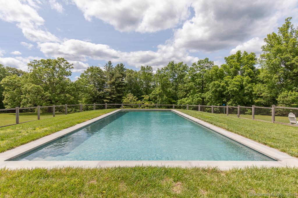 114 Walkley Hill Road