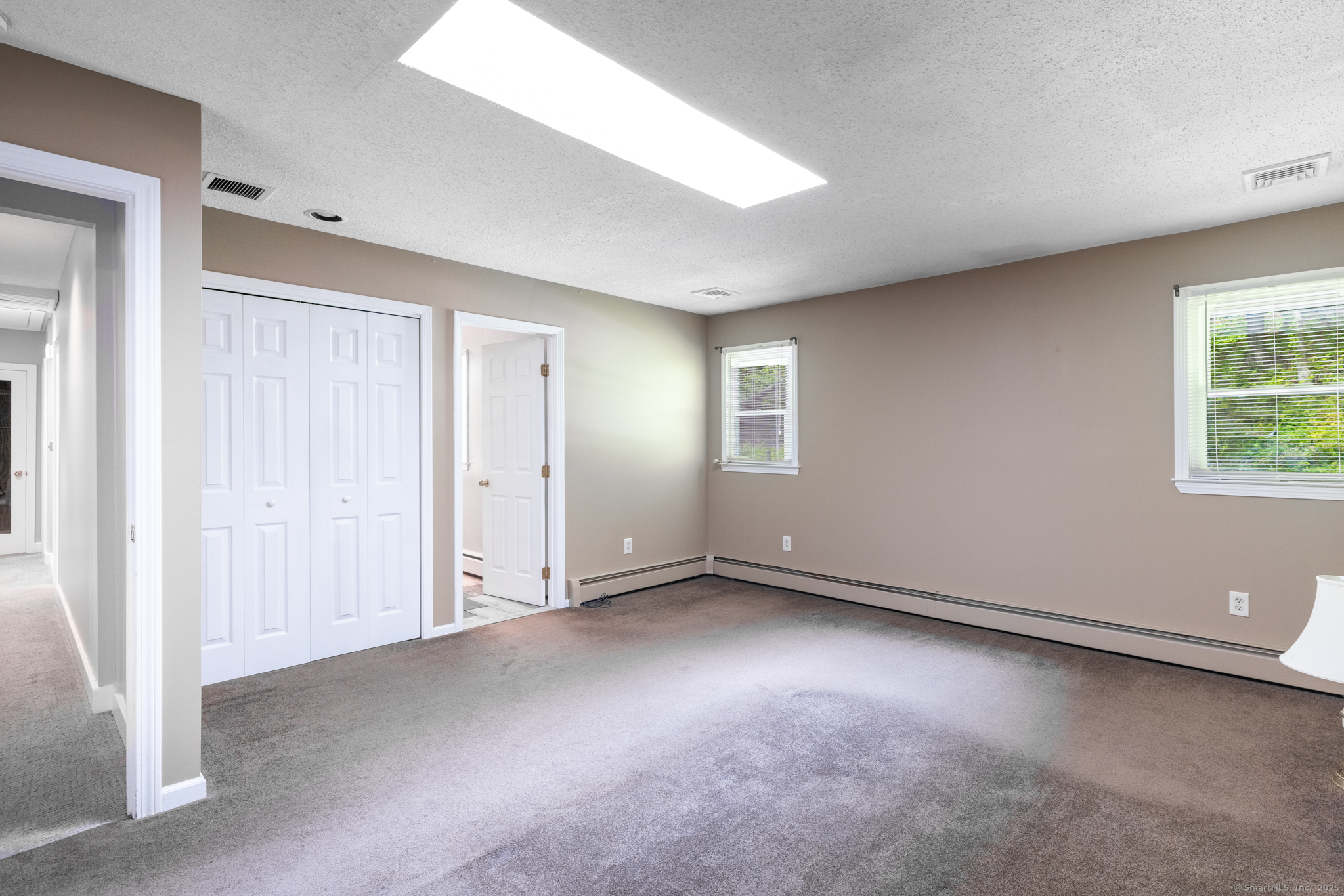 153 Mountain Road, Cheshire, Connecticut image 20