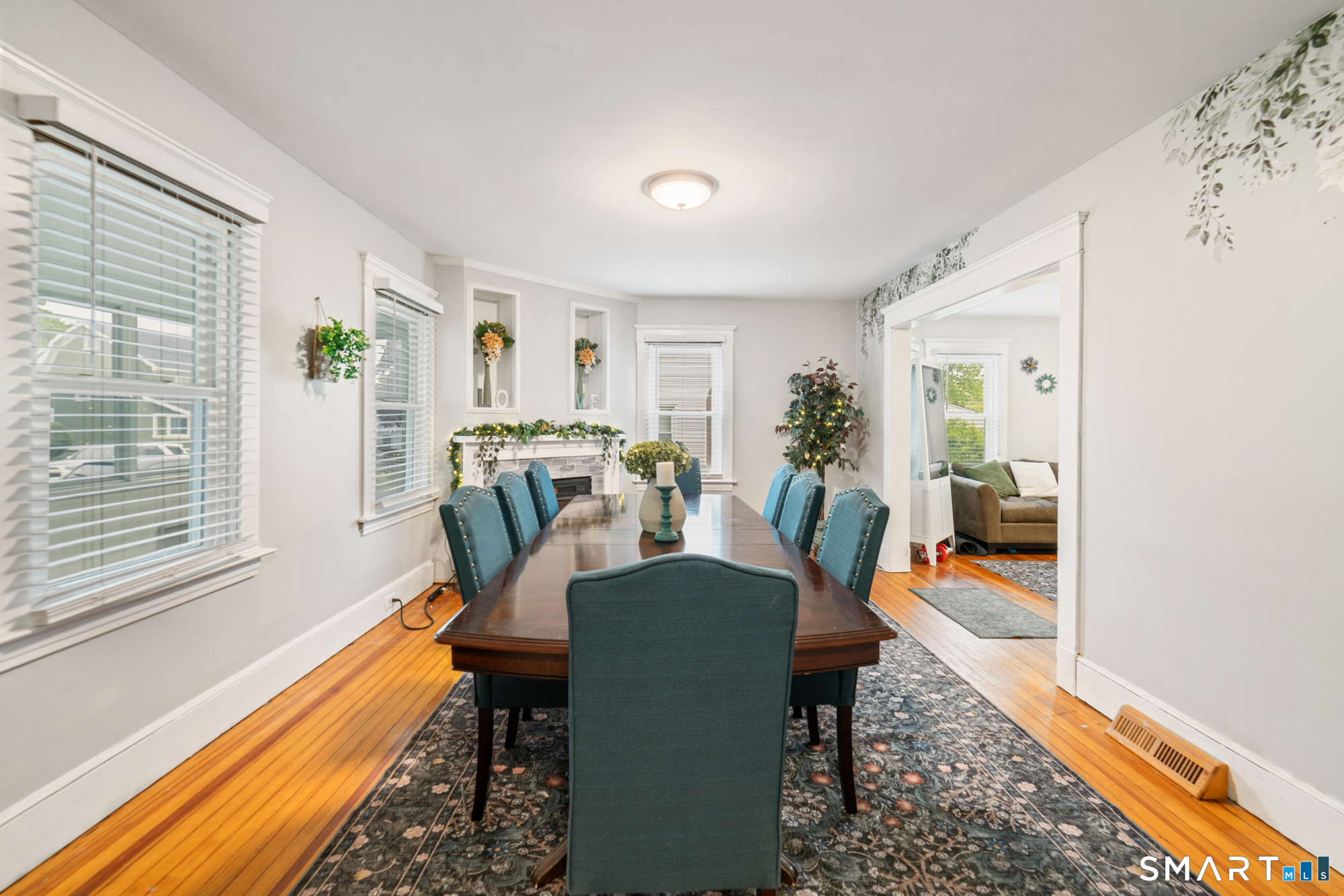 54 Overlook Avenue