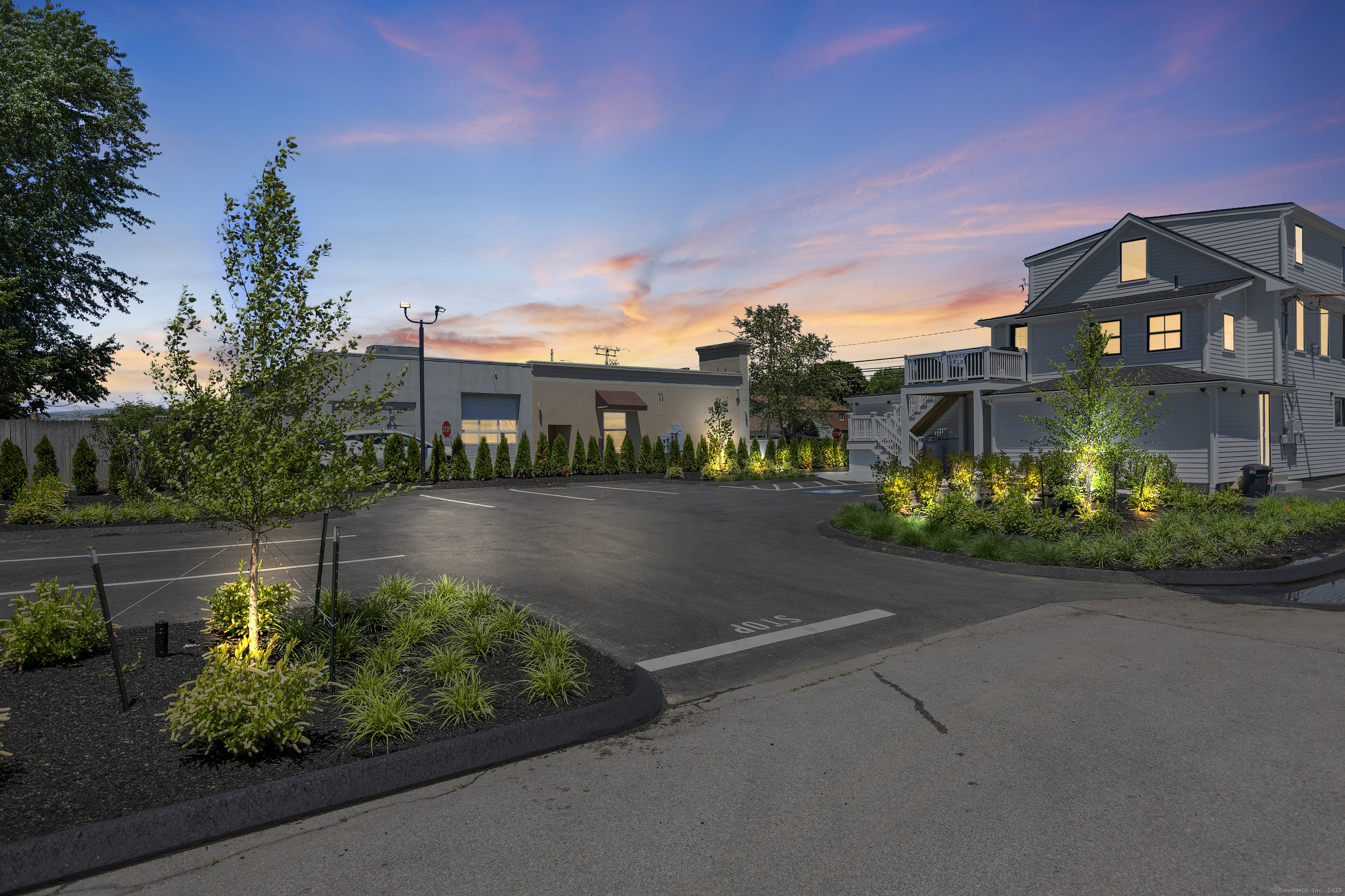 44 Williams Avenue Penthouse