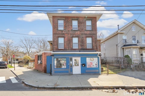 Multifamily For Sale - 94 Kimberly Avenue<br/> New Haven, CT 06519