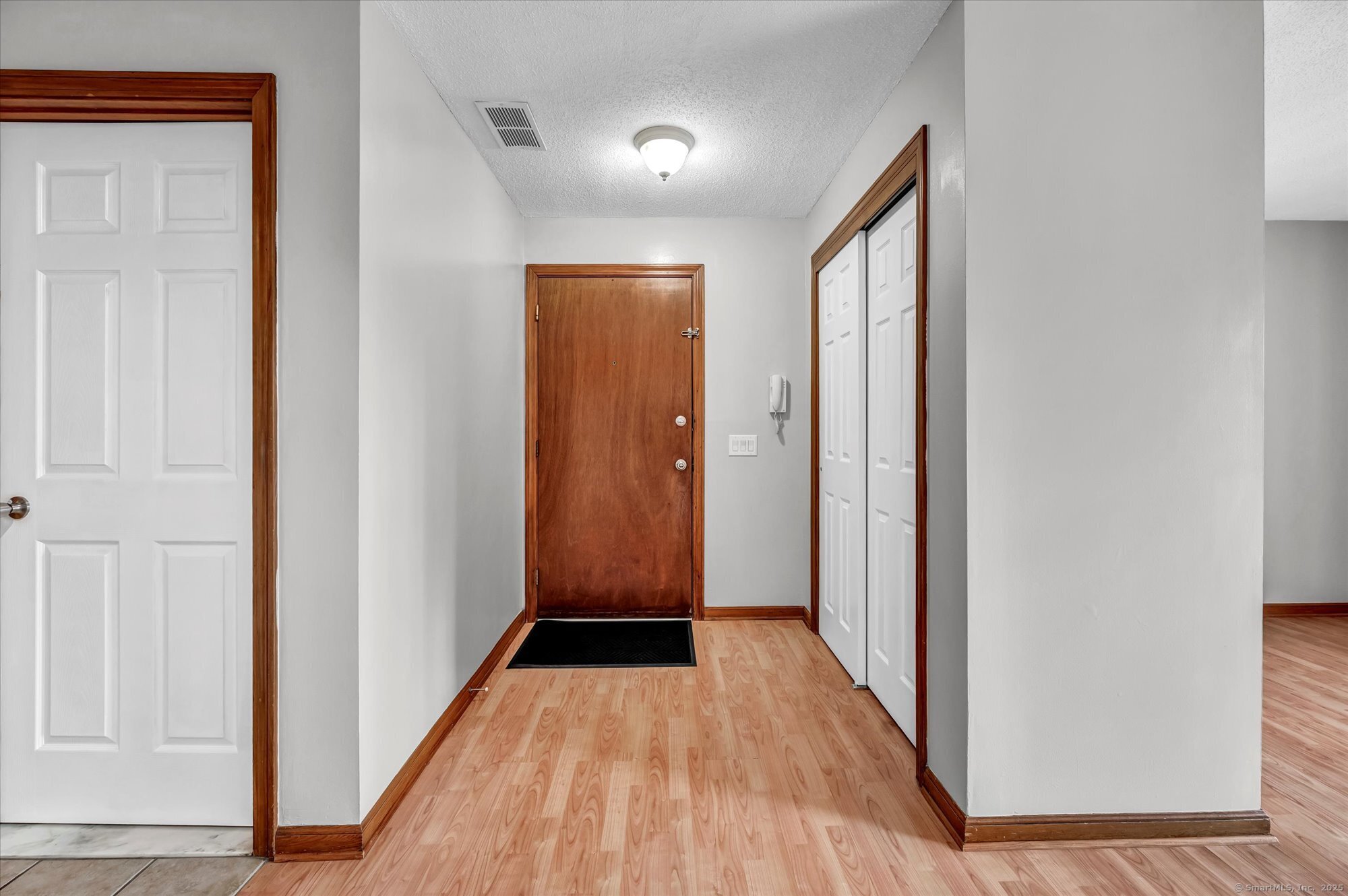 New Britain, Connecticut 06053, United States, 2 Bedrooms Bedrooms, ,1 BathroomBathrooms,Residential,Active,193470