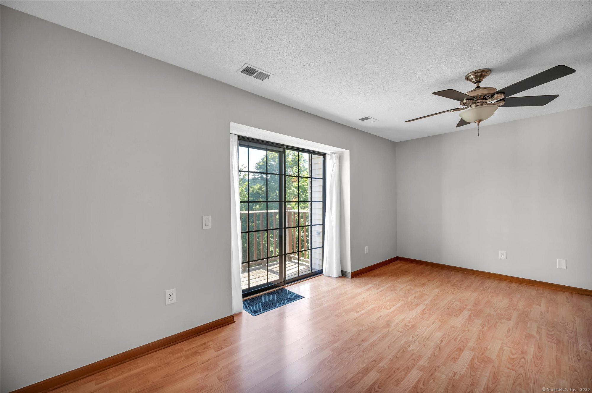 New Britain, Connecticut 06053, United States, 2 Bedrooms Bedrooms, ,1 BathroomBathrooms,Residential,Active,193470