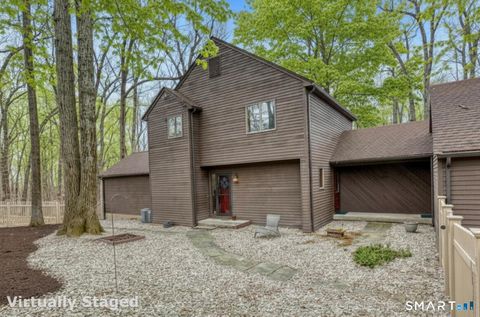 Homes For Sale - 419 Tall Timbers Road<br/> Glastonbury, CT 06033