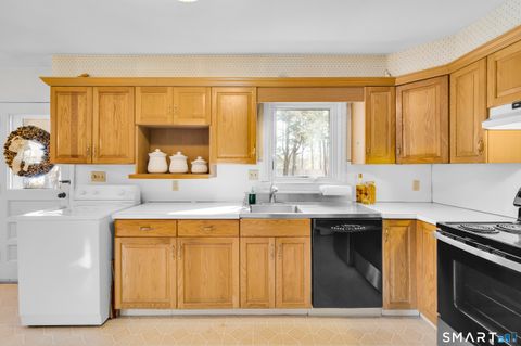 Tiny photo for 253 Elmwood Circle, Cheshire, CT 06410 (MLS # 24143965)