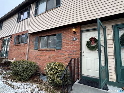 Tiny photo for 39 Horton Hill Road #APT 6E, Naugatuck, CT 06770 (MLS # 24146249)