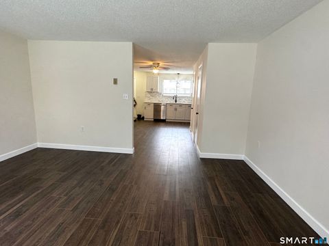 Tiny photo for 39 Horton Hill Road #APT 6E, Naugatuck, CT 06770 (MLS # 24146249)