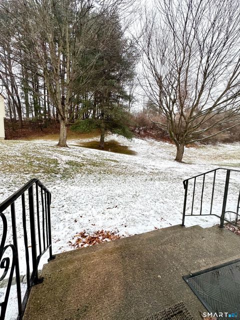 Tiny photo for 39 Horton Hill Road #APT 6E, Naugatuck, CT 06770 (MLS # 24146249)