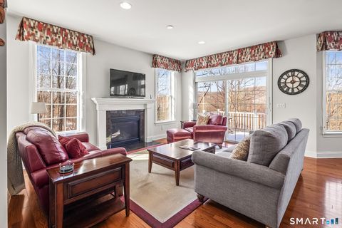 Tiny photo for 1 Wilderswood Way #1, Danbury, CT 06810 (MLS # 24152012)