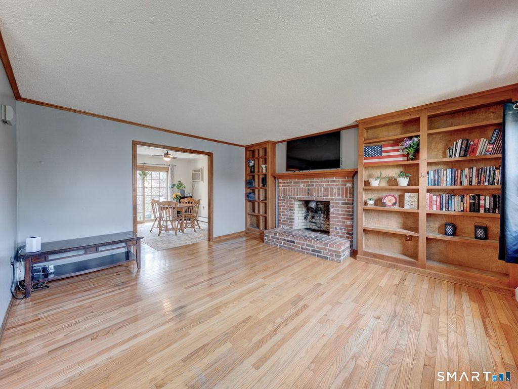 Photo of 37 Grickis Lane, Naugatuck, CT 06770 (MLS # 24167671)