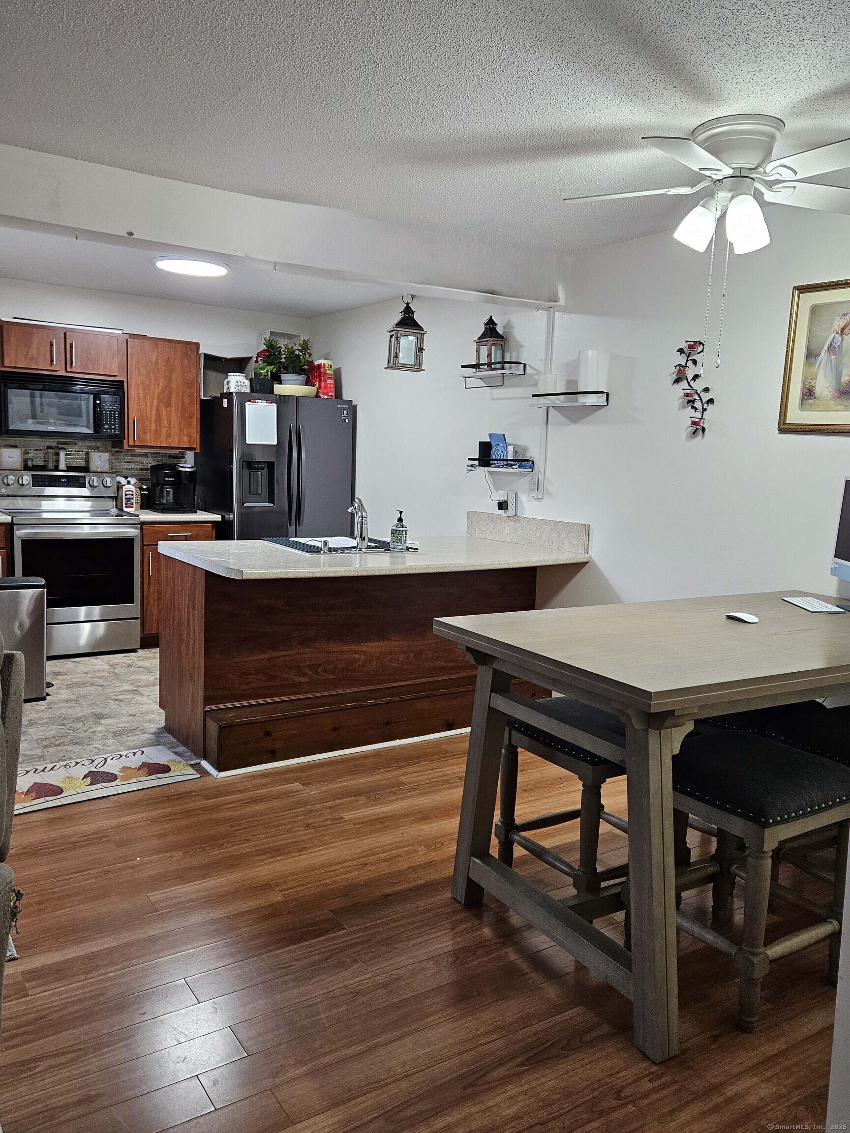 54 Rope Ferry Road D72