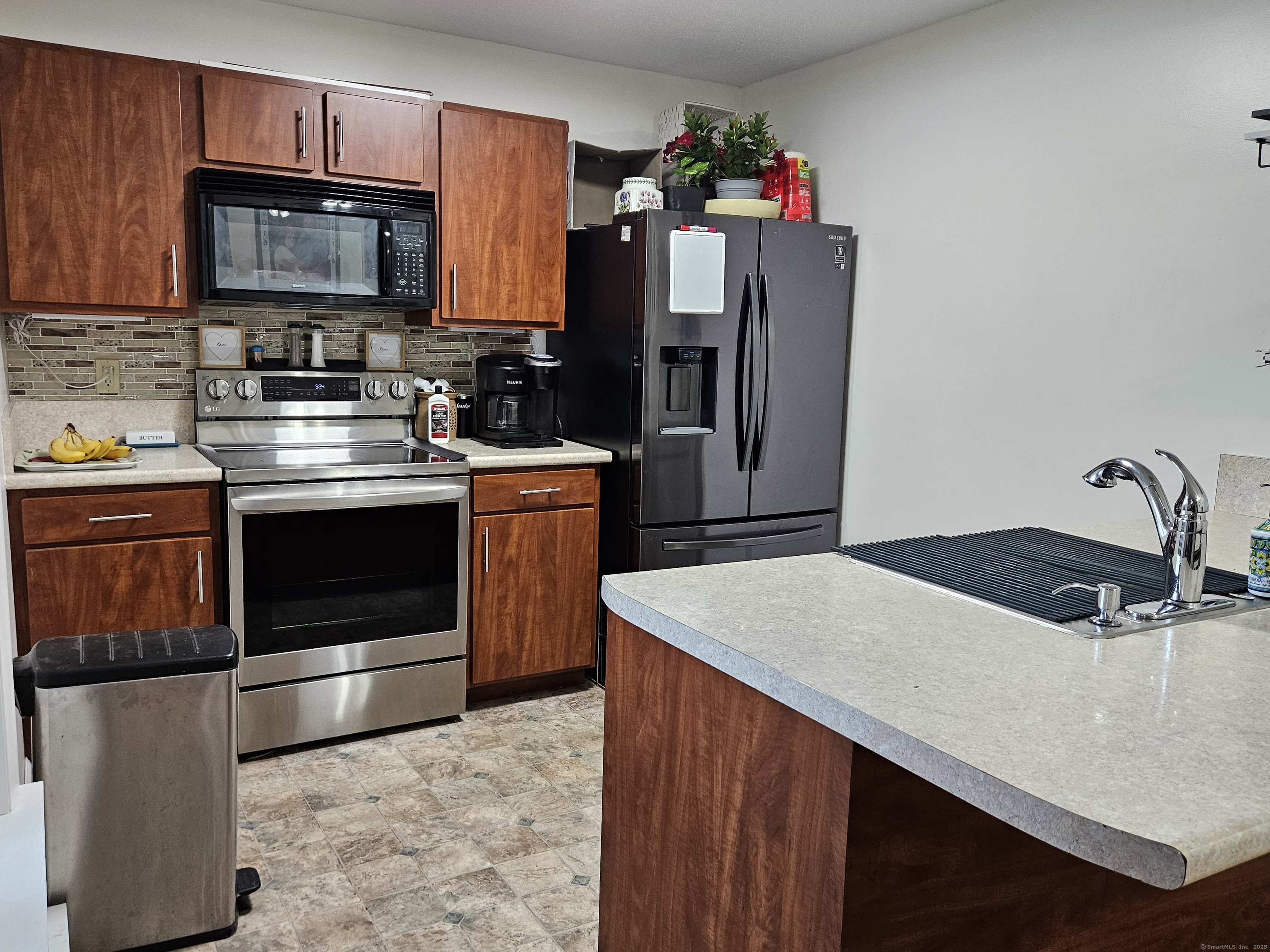 54 Rope Ferry Road D72