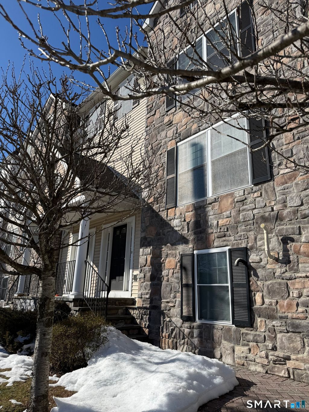 Photo of 1707 Summer Street #APT 7, Stamford, CT 06905 (MLS # 24153847)