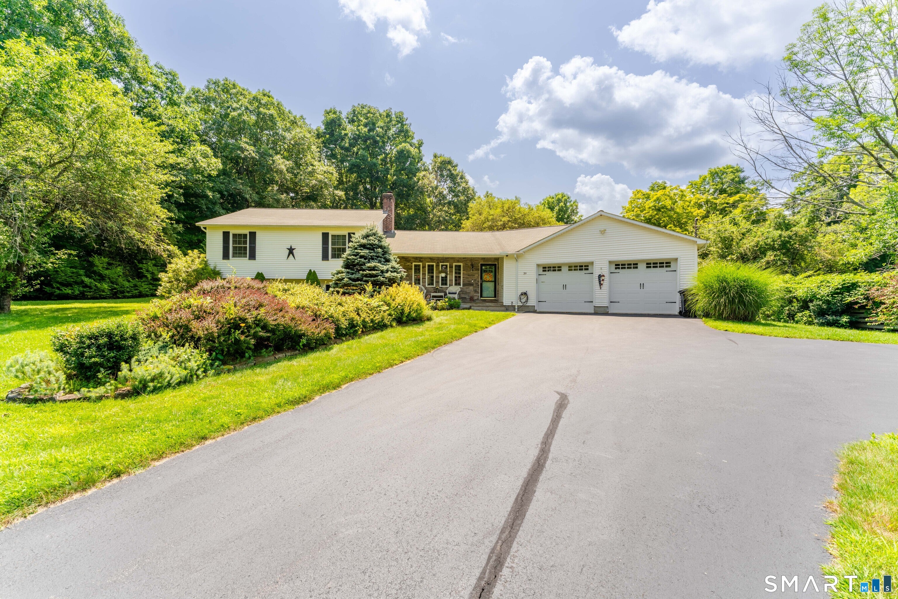 39 Fox Road