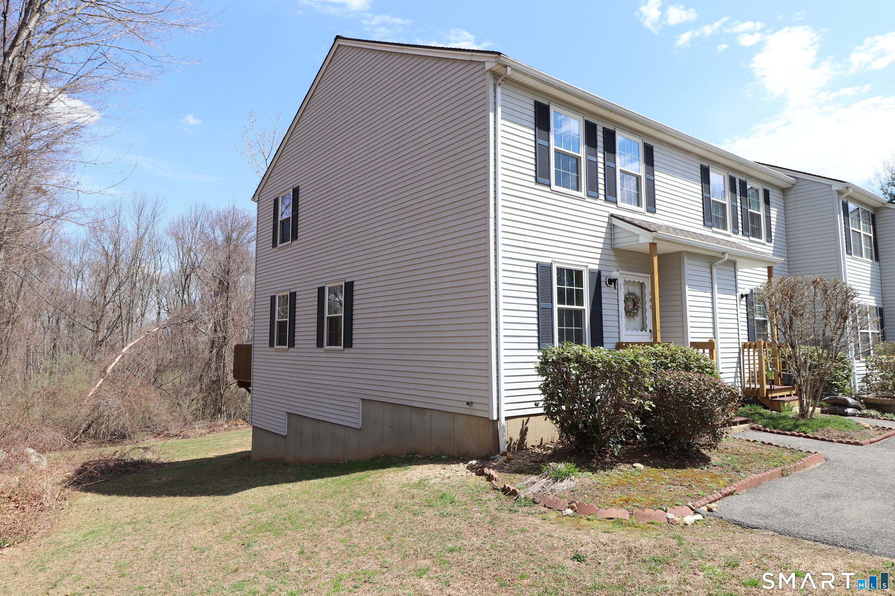 745 Merrow Road 192