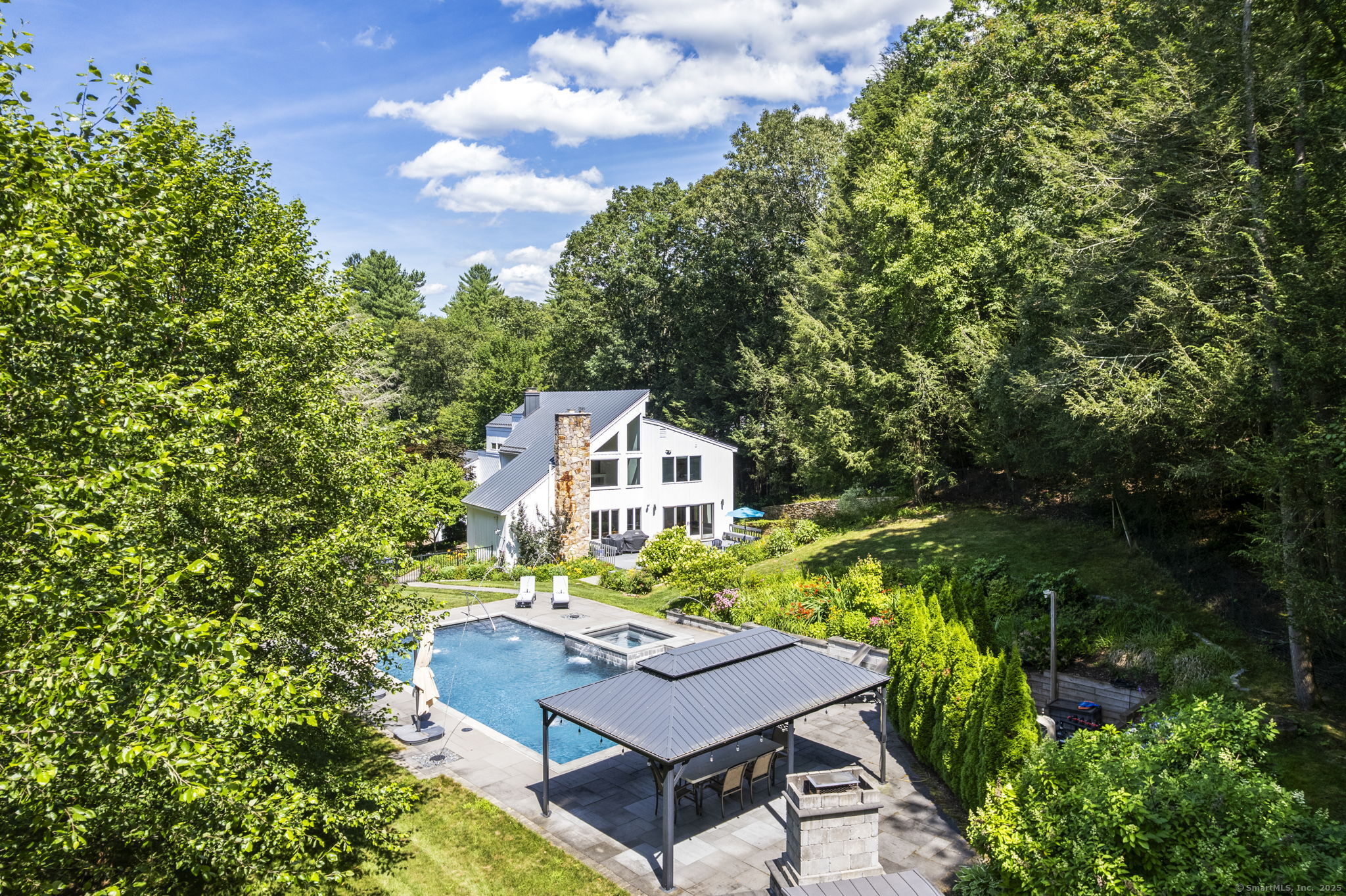 136 Shoddy Mill Road