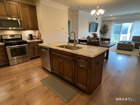 Tiny photo for 423 Center Meadow Lane #423, Danbury, CT 06810 (MLS # 24214037)