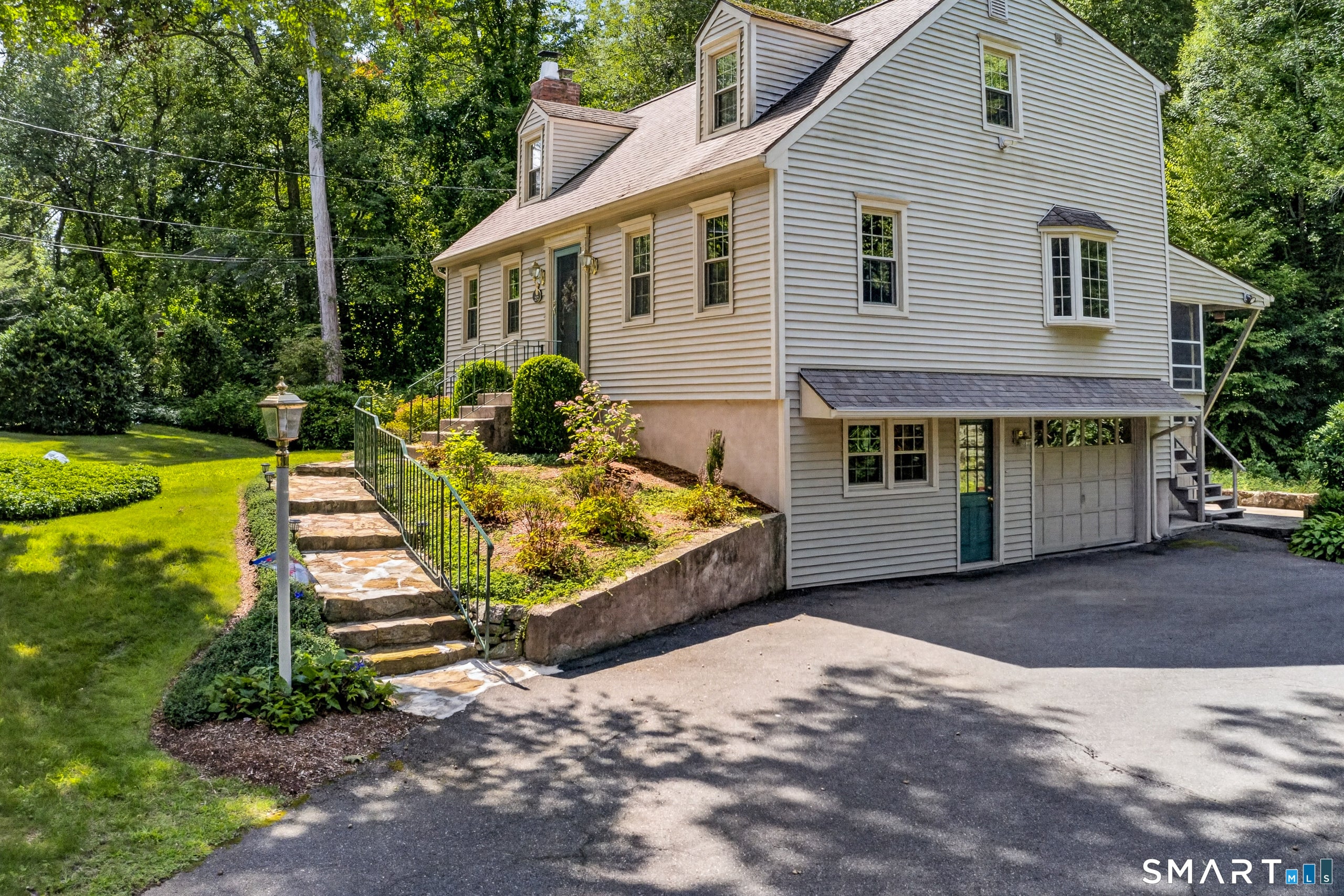 232 Old Post Road