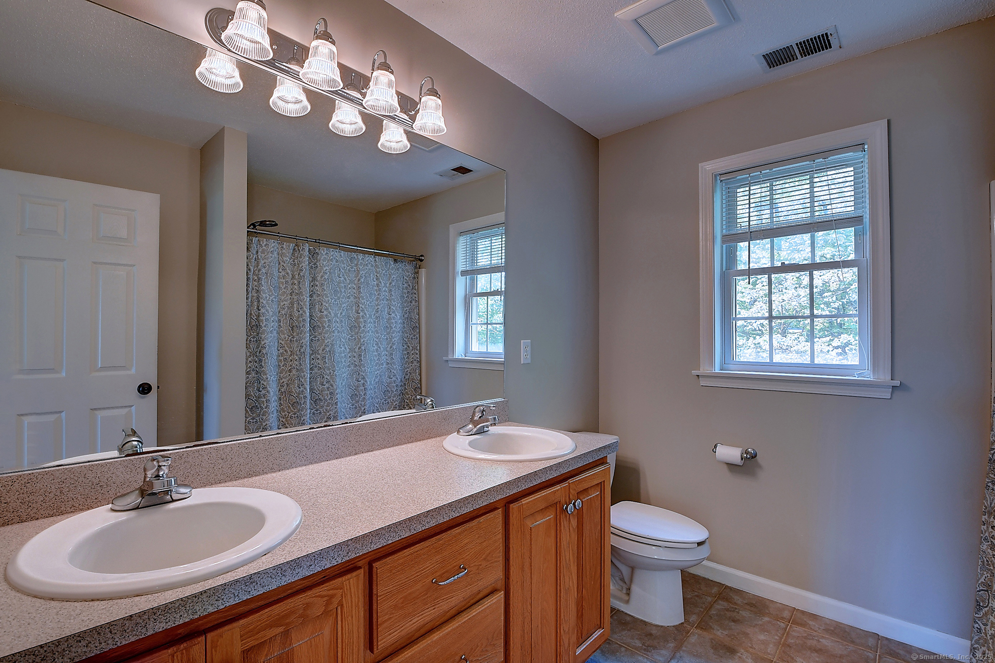 97 Trotters Lane, Southington, Connecticut image 26