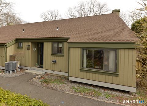 1016 Heritage Village B Southbury CT 06488