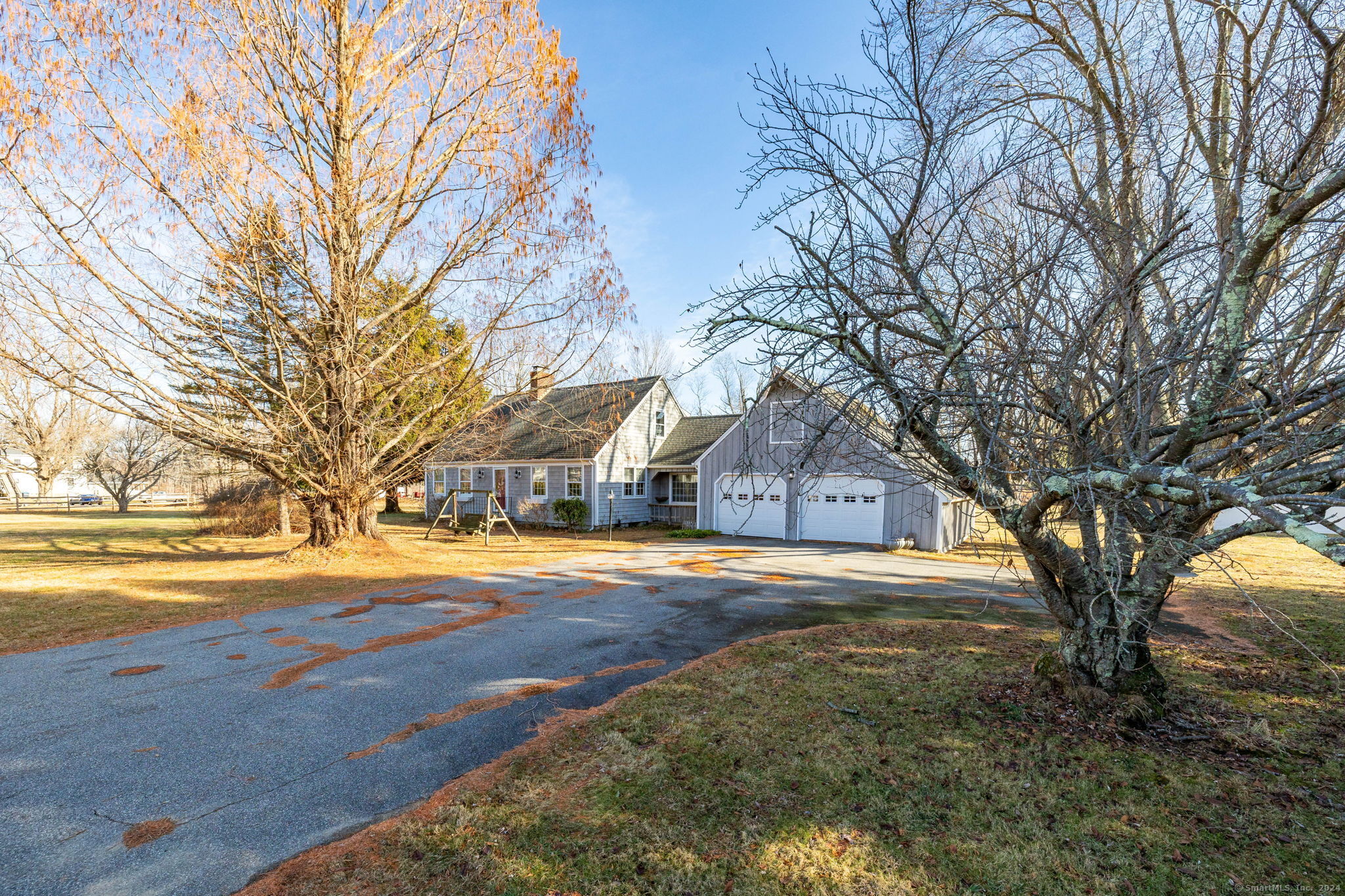 Colchester, Connecticut 06415, United States, 4 Bedrooms Bedrooms, ,2 BathroomsBathrooms,Residential,Pending,24926