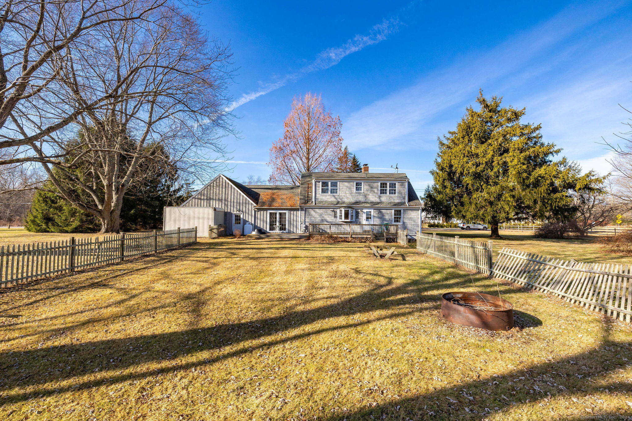 Colchester, Connecticut 06415, United States, 4 Bedrooms Bedrooms, ,2 BathroomsBathrooms,Residential,Pending,24926