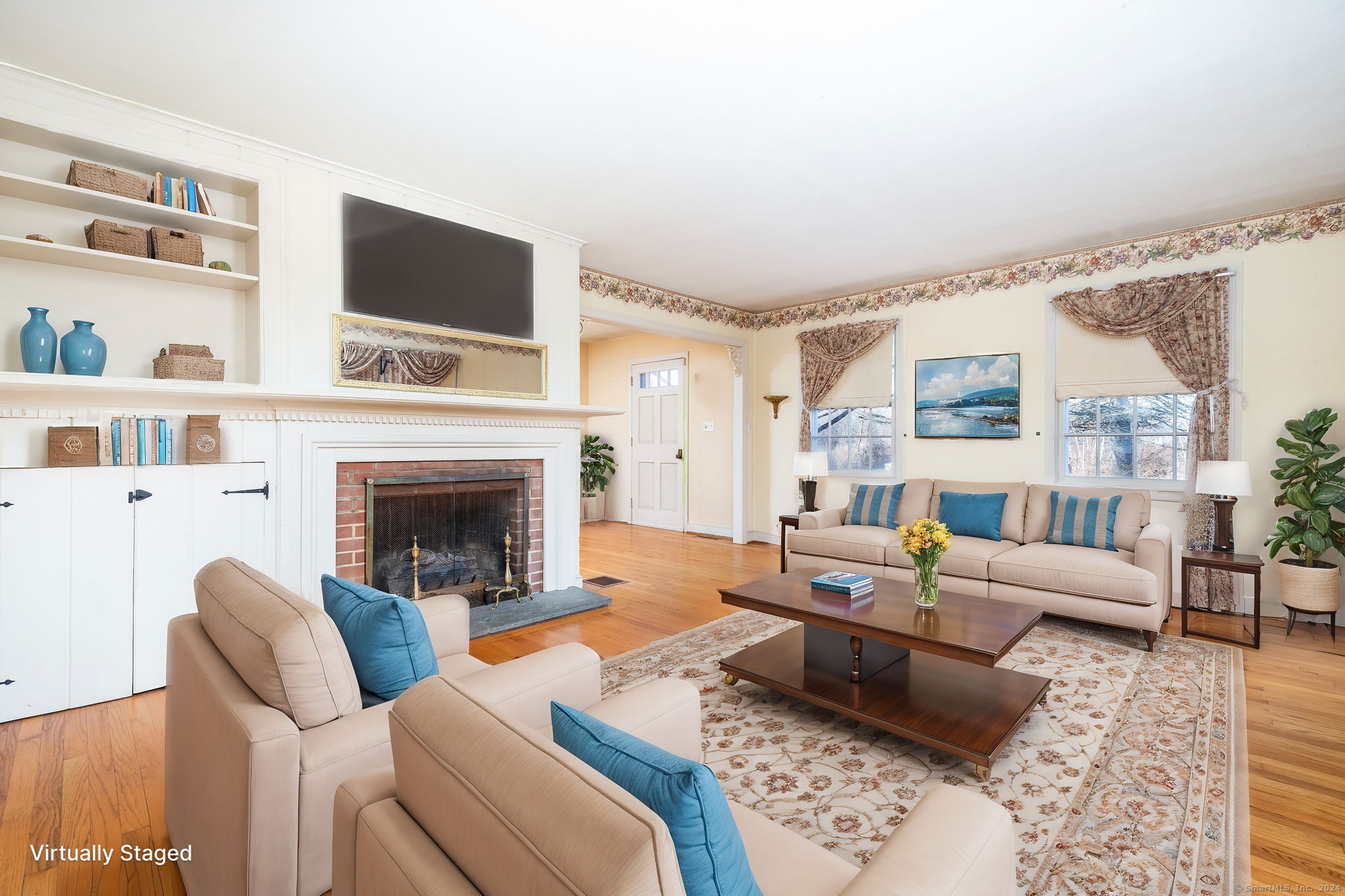 Colchester, Connecticut 06415, United States, 4 Bedrooms Bedrooms, ,2 BathroomsBathrooms,Residential,Pending,24926