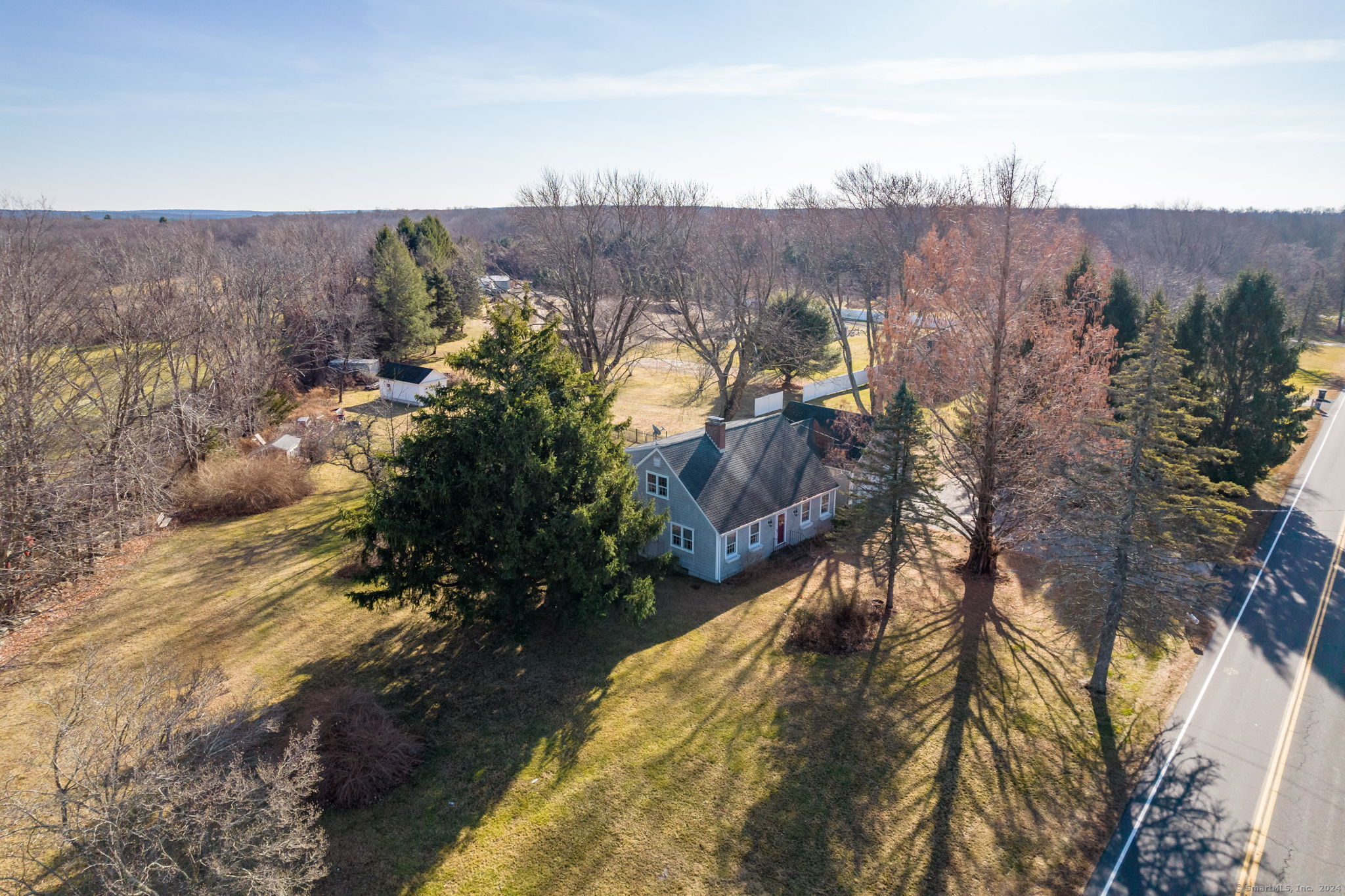 Colchester, Connecticut 06415, United States, 4 Bedrooms Bedrooms, ,2 BathroomsBathrooms,Residential,Pending,24926